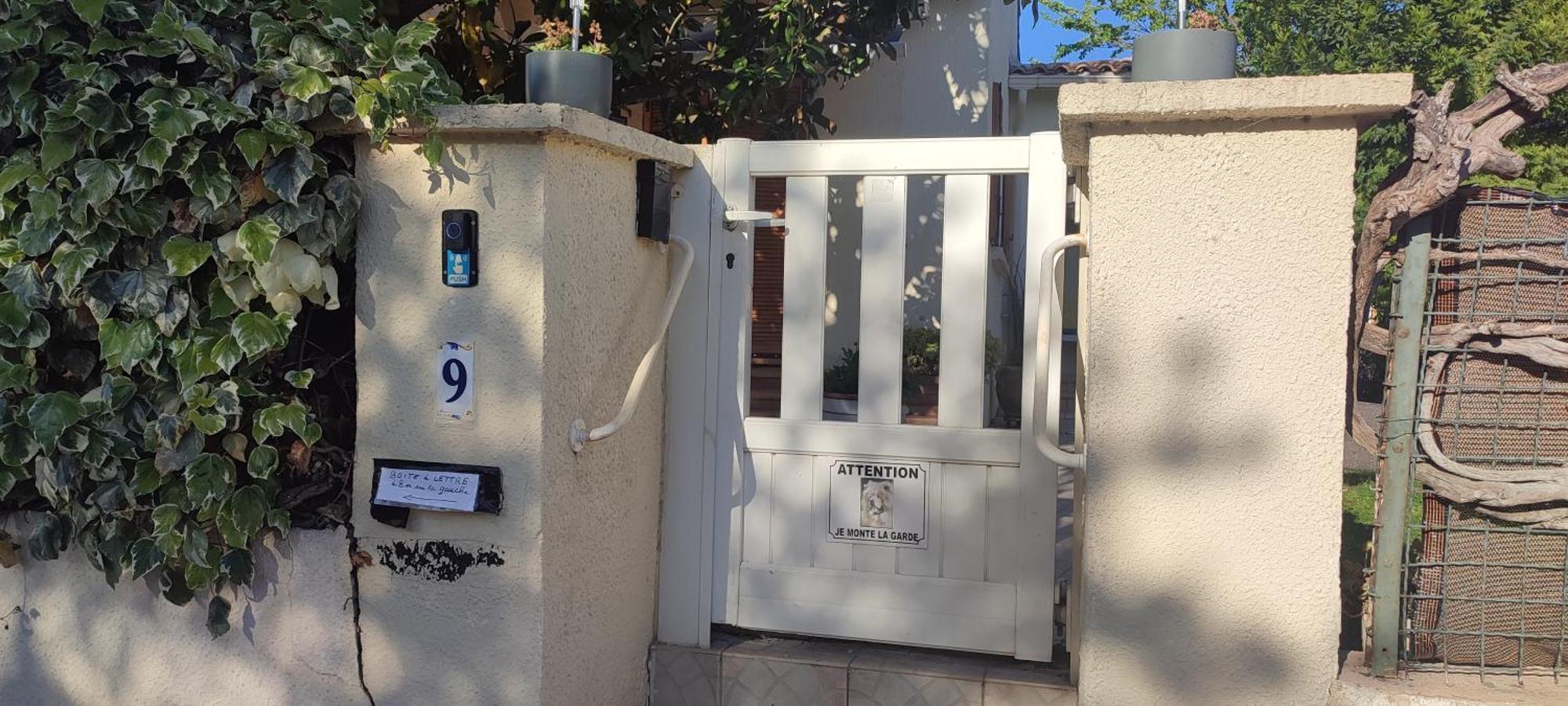 Maison T2 Avec Petit Jardin Dans Impasse Calme Baillargues Buitenkant foto