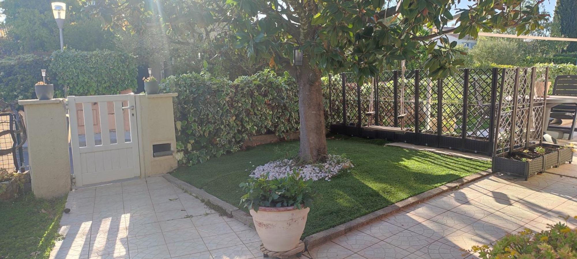 Maison T2 Avec Petit Jardin Dans Impasse Calme Baillargues Buitenkant foto