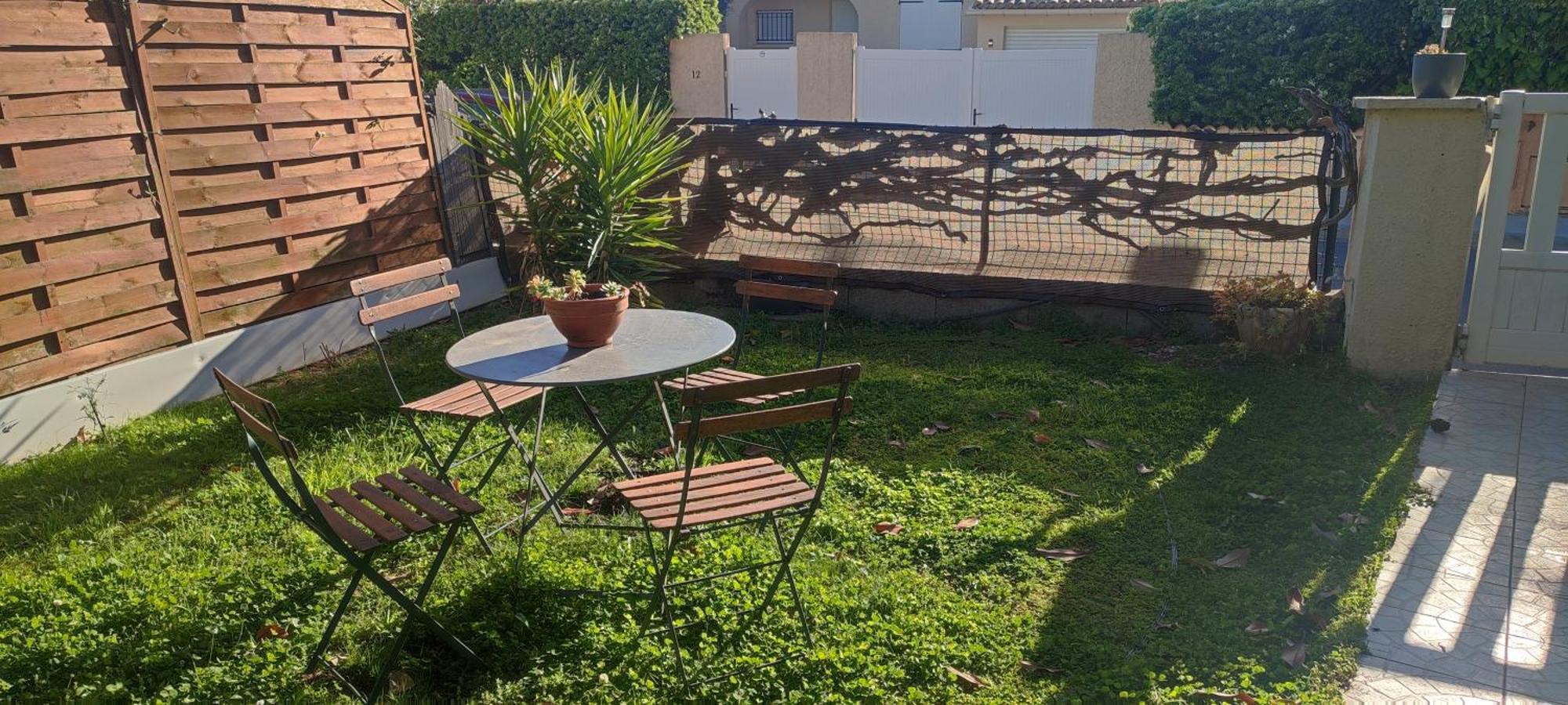 Maison T2 Avec Petit Jardin Dans Impasse Calme Baillargues Buitenkant foto